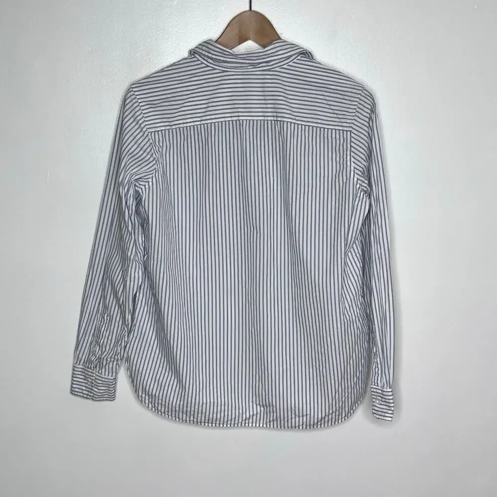 J.Crew Jules Classic Fit Button Up Shirt 8 Blue White Stripe Cotton CN525